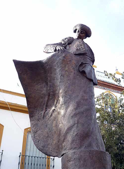 Monumento levantado en La Alameda de Sevilla en 2009.