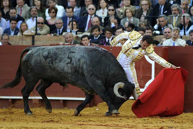 Uno de los mejores y más largos muletazos del extremeño.