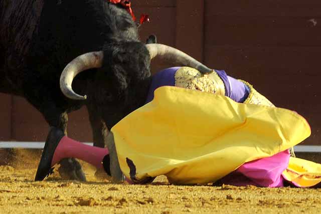 Otra vez en Sevilla, un Conde de la Maza y un Soto a merced.