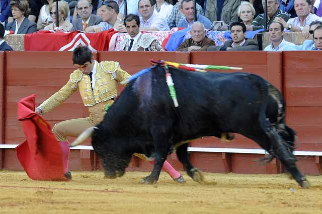 Comienzo de Casares al cuarto por bajo.