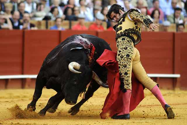 Enorme Morante, lleno de torería y gusto. (FOTO: Matito)