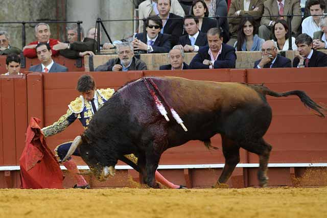 Miguel Tendero con el último.