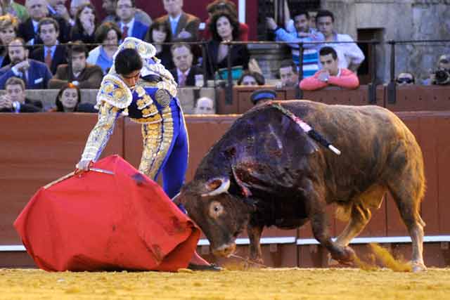 Perera también lo intentó con el sexto.