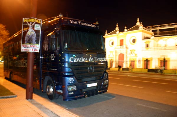 Por aquello de una hora menos, el portugués no quiso llegar tarde (FOTO: Javier Martínez)