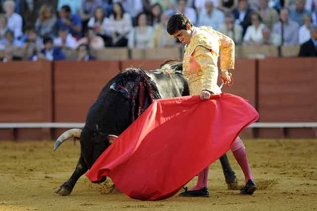 El madrileño Miguel de Pablo con el segundo de Javier Molina.