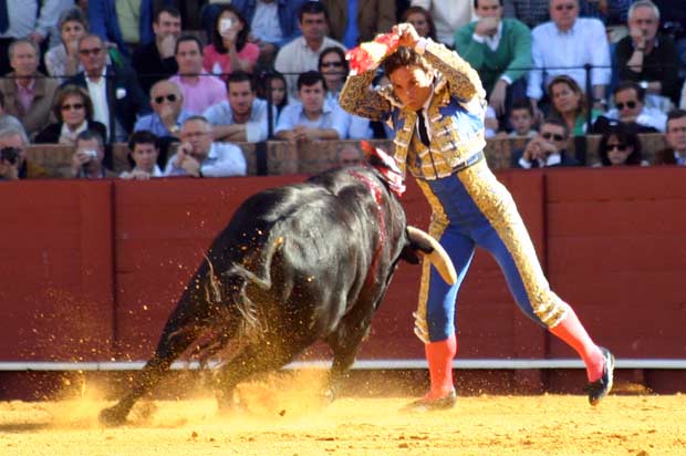 Paco Chaves puso banderillas con acierto.