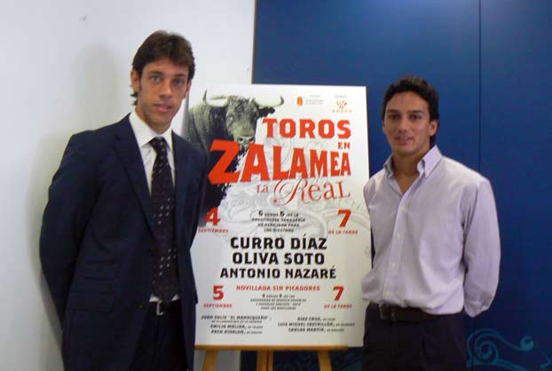 Los sevillanos Antonio Nazaré y liva Soto acudieron al acto de presentación del cartel de Zalamea. (FOTO: ambitotoros)