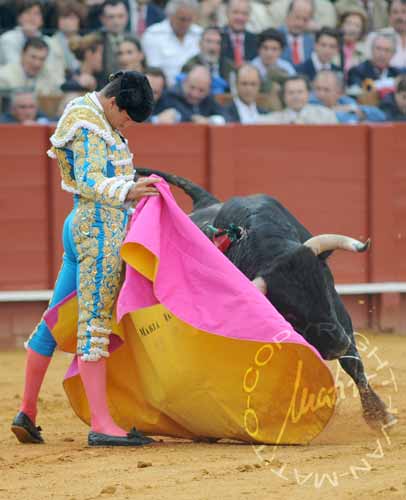 Manzanares y 'Arrojado', de Núñez del Cuvillo.