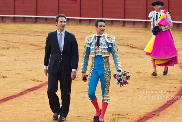 El ganadero y el torero, en imagen añeja.