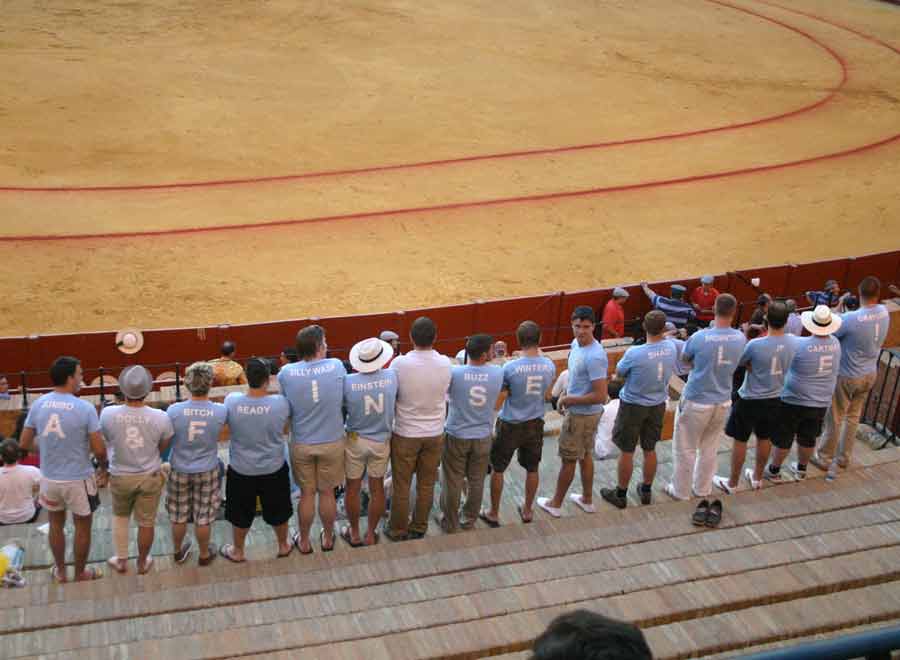 Querían salir en la foto y lo lograron: 'A&F in Seville!' (FOTO: Javier Martínez)