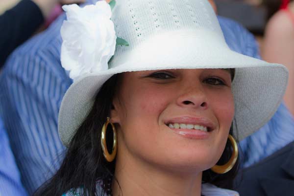 Caras guapas a la búsqueda del arte de la Tauromaquia. (FOTO: Paco Díaz / toroimagen.com)