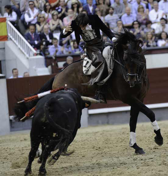 Adorno de Diego Ventura. (FOTO:Carlos Núñez)