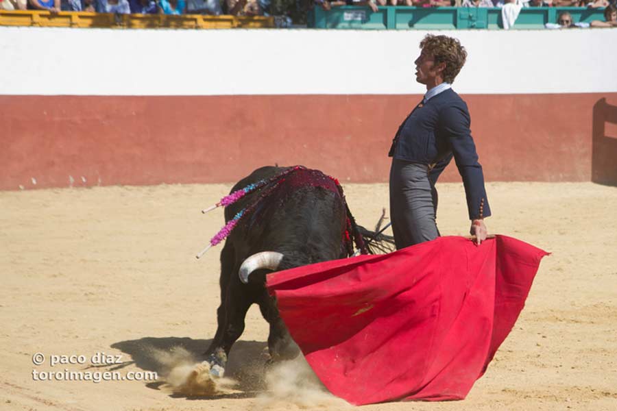 Un muletazo marca de la casa.