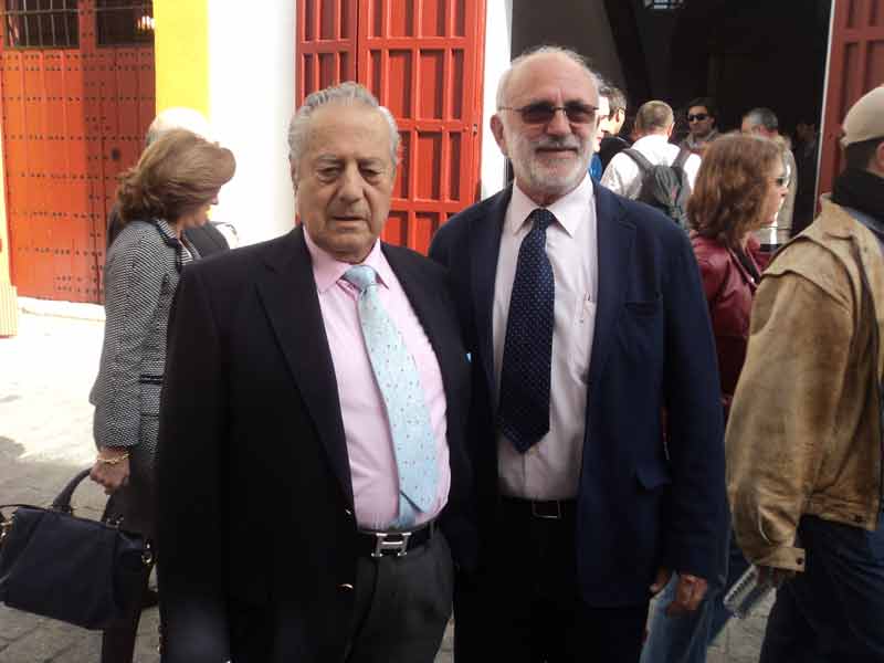 Miguel Báez 'Litri' y Fernando Vázquez.