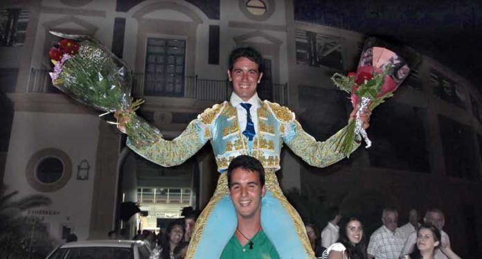 El novillero utrerano Daniel Araujo. (FOTO: lopezmatito.com)