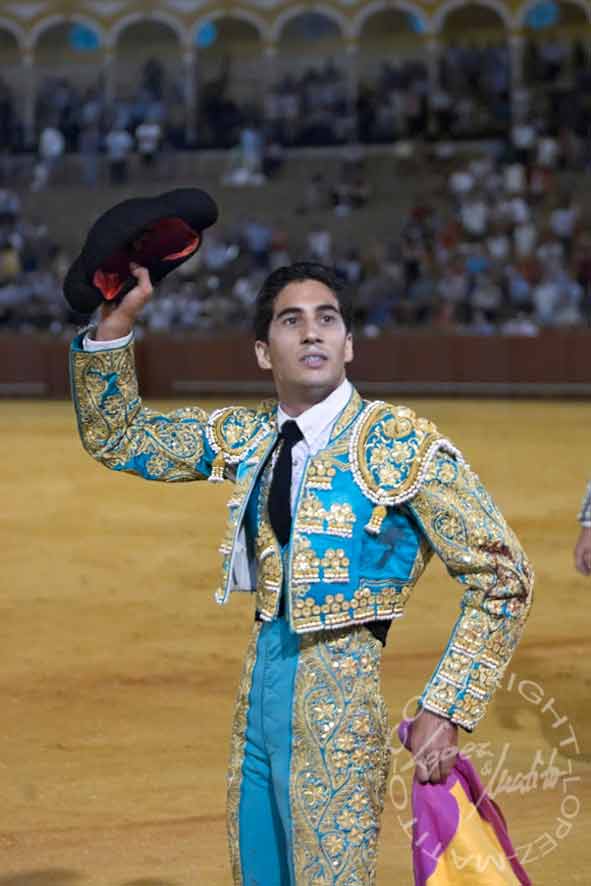 Manuel Rodríguez, de la Escuela de Écija, única vuelta al ruedo. (FOTO: lopez-matito.com)