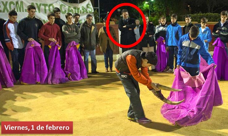 Viernes, 1 de febrero: Una semana después la Junta envía una nueva foto del delegado visitando la Escuela de Tauromaquia de Camas.