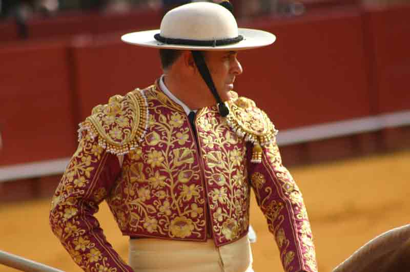 Los picadores también cuidan el bordado de sus chaquetillas, con diseños tan trabajados como este.