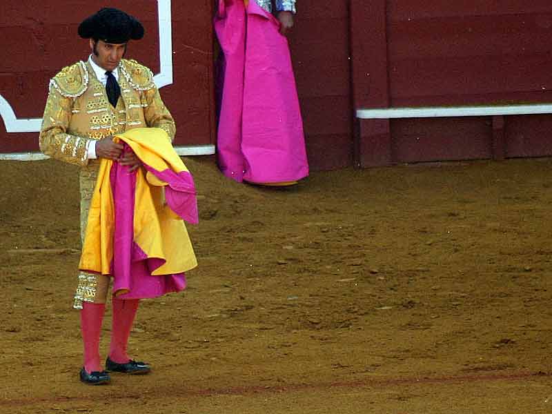 La torería de Morante se desprende en cada gesto.