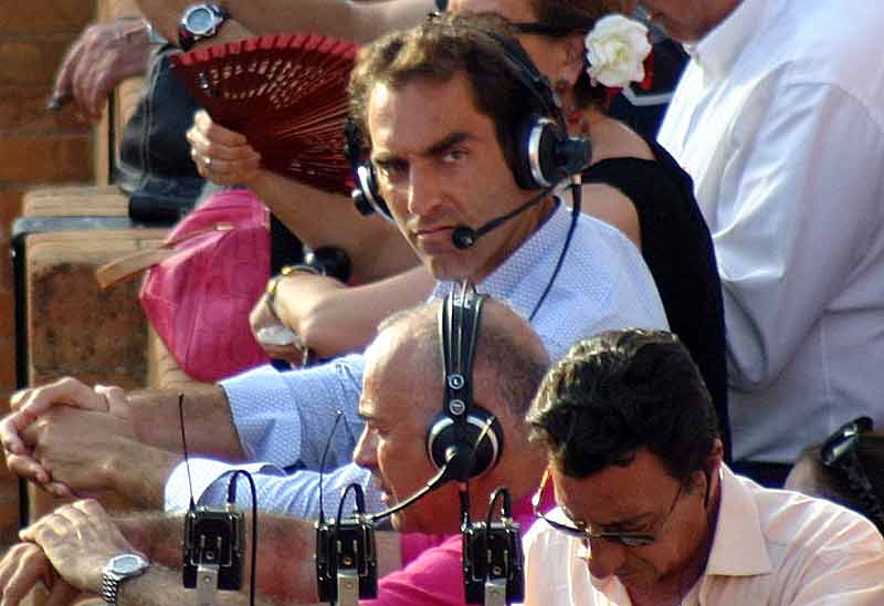 Salvador Cortés, invitado a la retransmisión de la corrida de 'Carrusel Taurino'.