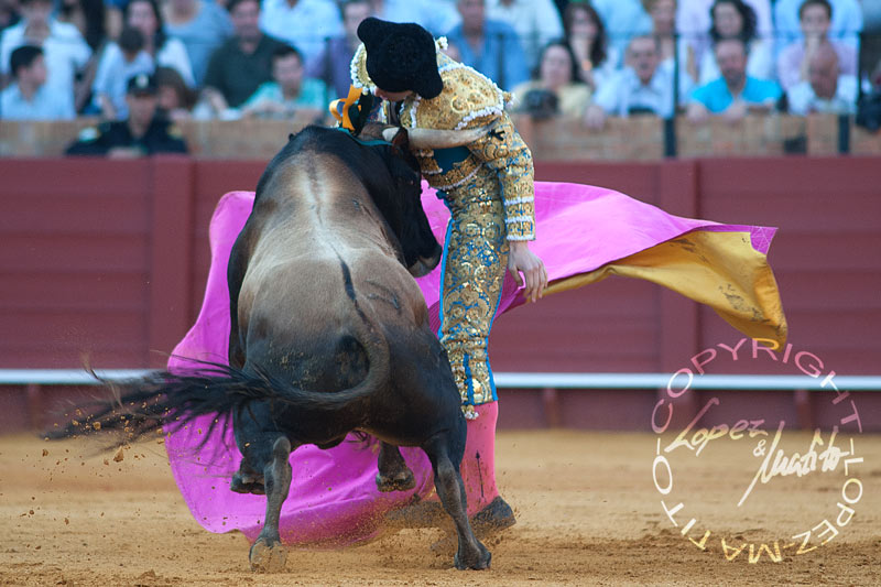Juan Leal.