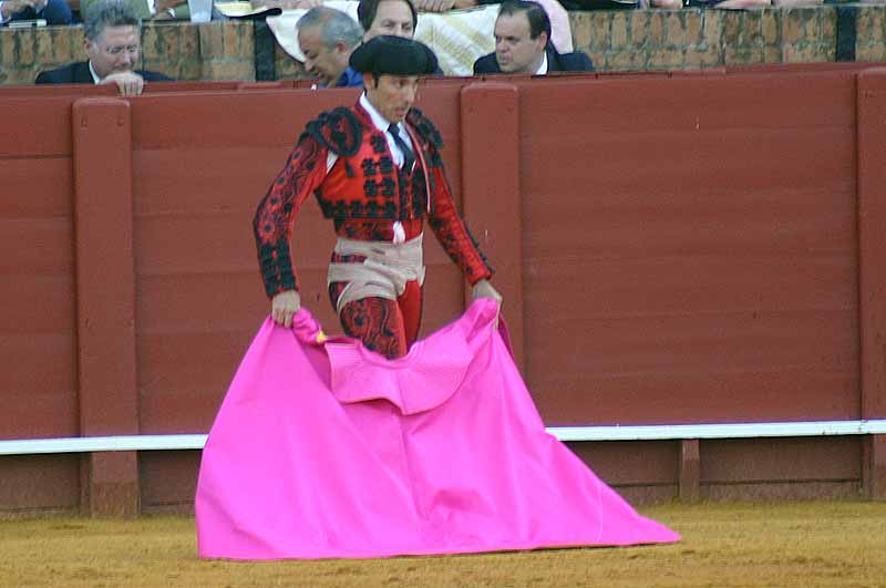 Un arreglo de urgencia en la taleguilla.