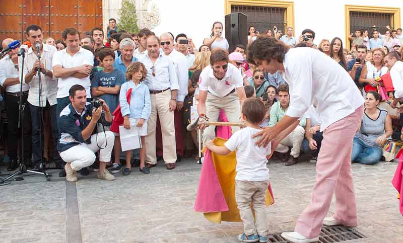 En defensa de Utrera. (FOTO: lopezmatito.com)