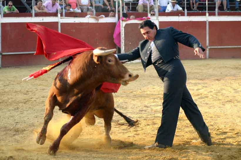 Tomás Campuzano.