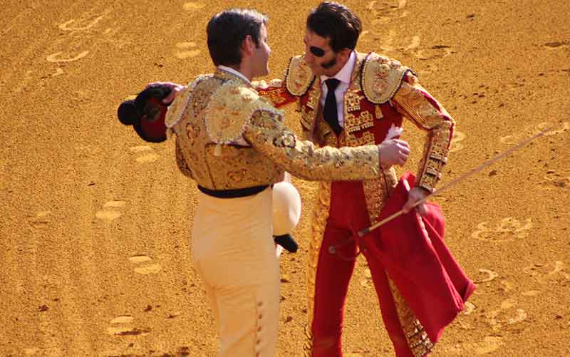 Brindis de Padilla a uno de sus picadores.