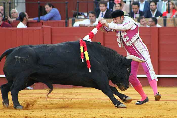 Emilio Fernández.