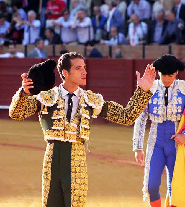 Pepe Moral, única vuelta al ruedo de la tarde. (FOTO: Javier Martínez)