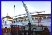 FOTONOTICIA.- Retiradas las dos grúas de las obras de la Maestranza