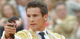 José María Manzanares, duda para Sevilla. (FOTO: Matito)