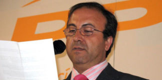 José Rojas, portavoz del PP de Utrera, promotor de la propuesta.