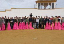 Ocho alumnos sevillanos competirán en el ciclo de las escuelas andaluzas Los aspirantes, en la selección en la finca de Millares.