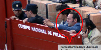 El amigo de la delegada Carmen Tovar, Romualdo Villadiego, sin problemas hasta para ocupar lugar en el burladero de la Policía. (FOTO: Javier Martínez)