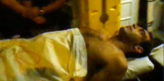 El banderillero Luis Mariscal, al ser trasladado de la Maestranza a la UCI de la clínica. (FOTO: burladero.com)