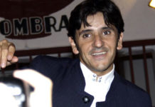 Diego Ventura en su salida a hombros en Ciudad Real.