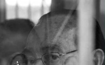 Curro Romero, al otro lado. (FOTO: Matito)