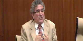 El consejero de Gobernación y Justicia, Luis Pizarro.