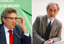 El Defensor insta al consejero Luis Pizarro a regular los pases de callejón de la prensa gráfica El consejero de Gobernación y Justicia de la Junta de Andalucía, Luis Pizarro, y el Defensor del Pueblo Andaluz, José Chamizo.