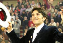 Traca final de Ventura Diego Ventura, esta tarde en Zaragoza. (FOTO: burladero.com)