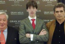 Toreromaquia y Javier Chopera apoderarán al sevillano Esaú Fernández Rodríguez de Moya, Esaú Fernández y José Manuel Espinosa 'Lolo'.