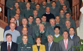 La delegada de la Junta, Carmen Tovar, posa en la inauguración del curso de formación de delegados gubernativos.