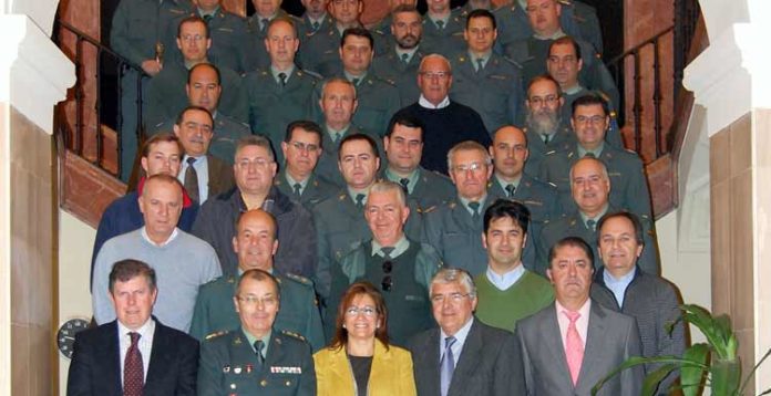 La delegada de la Junta, Carmen Tovar, posa en la inauguración del curso de formación de delegados gubernativos.