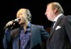 José Manuel Soto, junto con César Cadaval (Morancos) durante el concierto de la Maestranza, (FOTO: Javier Martínez).