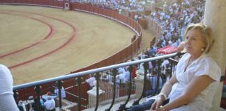 Los festejos en la Maestranza pueden seguirse hasta tendidos. (FOTO: Javier Martínez)