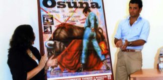 Presentación del cartel benéfico de Osuna.