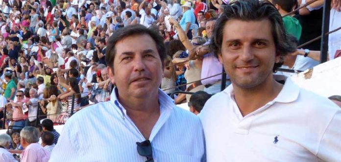 La pareja de apoderados de Oliva Soto para la próxima temporada: José María Almodóvar y Jorge Buendía.
