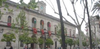 El PSOE no ha apoyado en el Ayuntamiento de Sevilla declarar los toros como Patrimonio Inmateral de la ciudad.